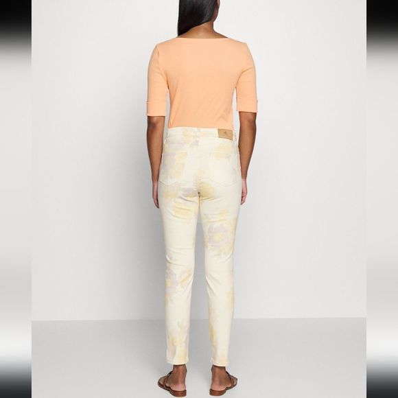 NWT Ralph Lauren floral high rise skinny jeans. Sizes 4 14 18 - Picture 3 of 8